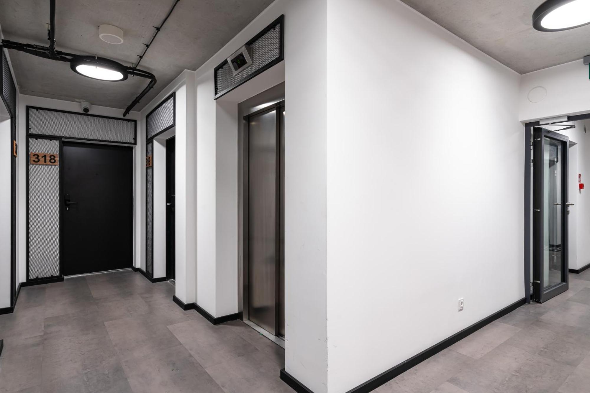 Apartments Wroc'Love By Me &301 Legnicka & Self Check-In 24H & Lift & Air Conditioning Breslavia Esterno foto