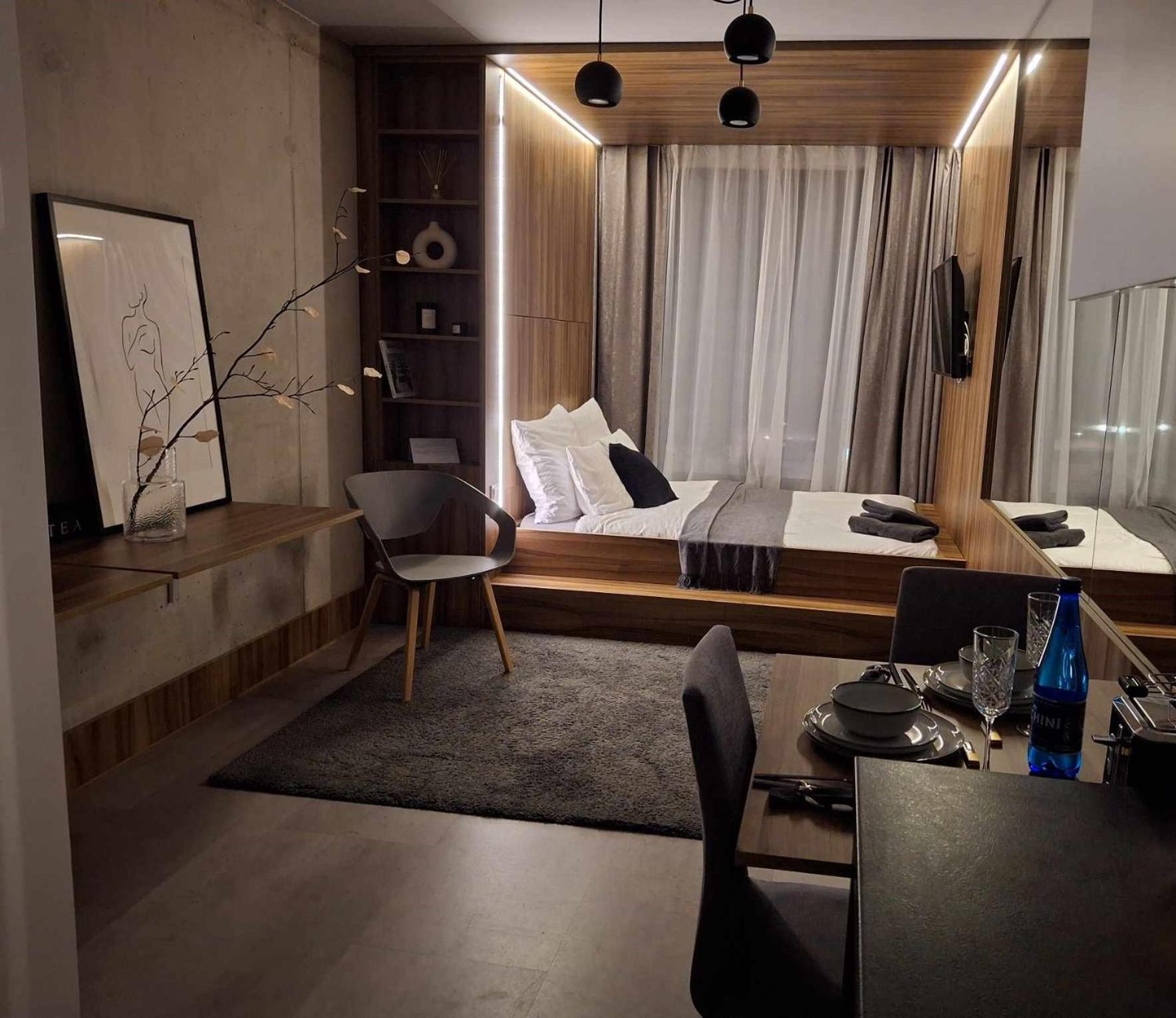 Apartments Wroc'Love By Me &301 Legnicka & Self Check-In 24H & Lift & Air Conditioning Breslavia Esterno foto